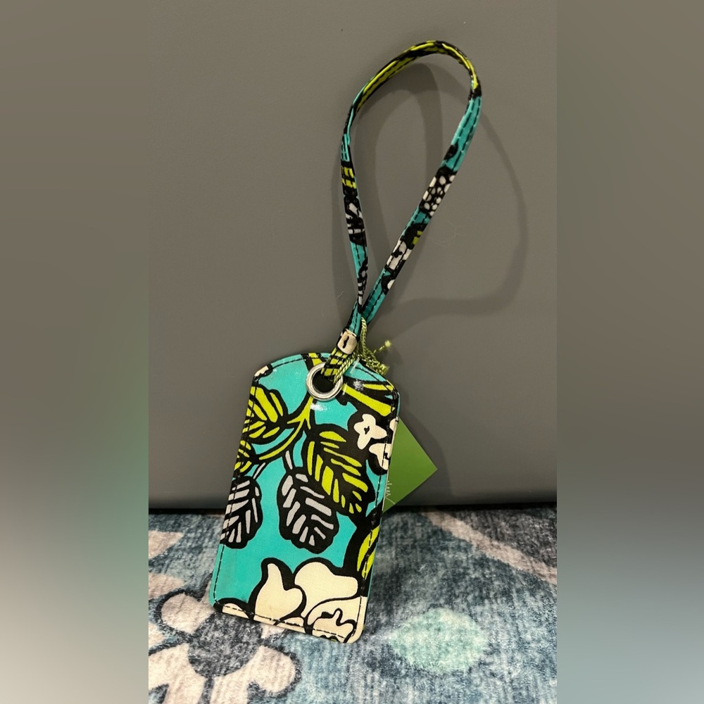 Vera Bradley Floral Blue and Green Luggage Tag
NWT